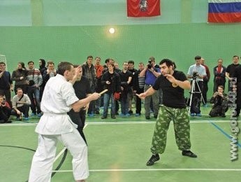 Соревнования по ножевому бою в Липецке (фото: http://gorod48.ru/sport/news-32159.html)