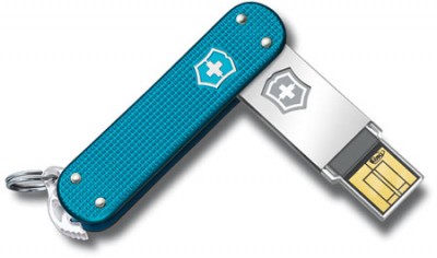 696359979_victorinox-slim-blue.jpg